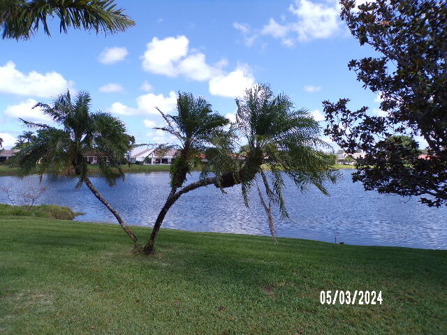 2544 SW 23rd Cranbrook Place