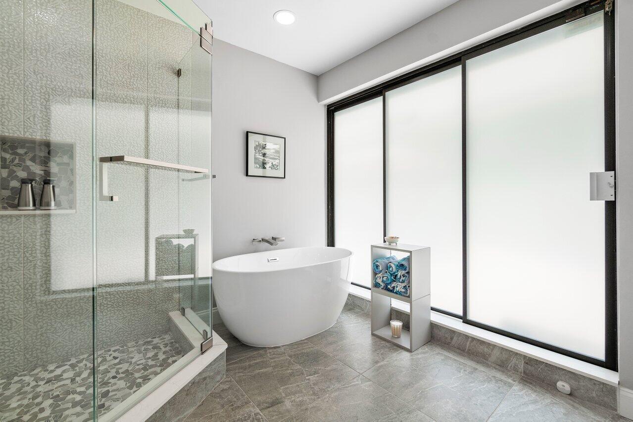 6011 Glenbrook Drive