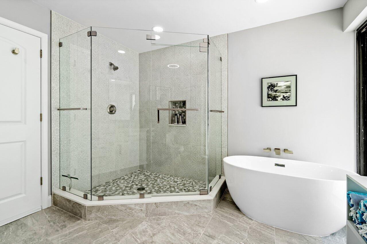 6011 Glenbrook Drive