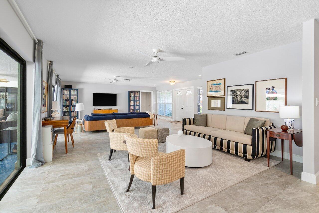 6011 Glenbrook Drive