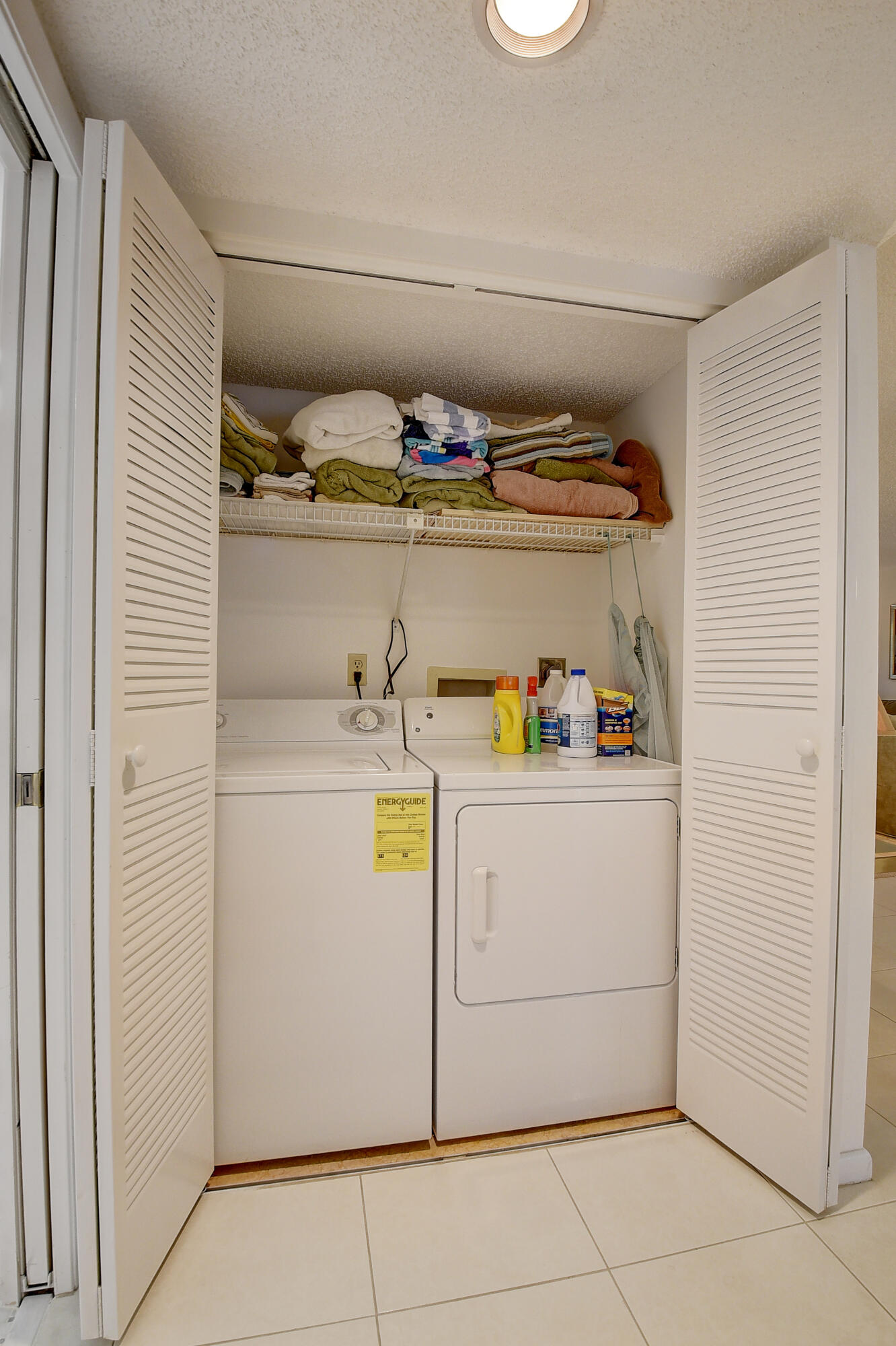 5560 Fairway Park Drive 102, Boynton Beach Unit: 102