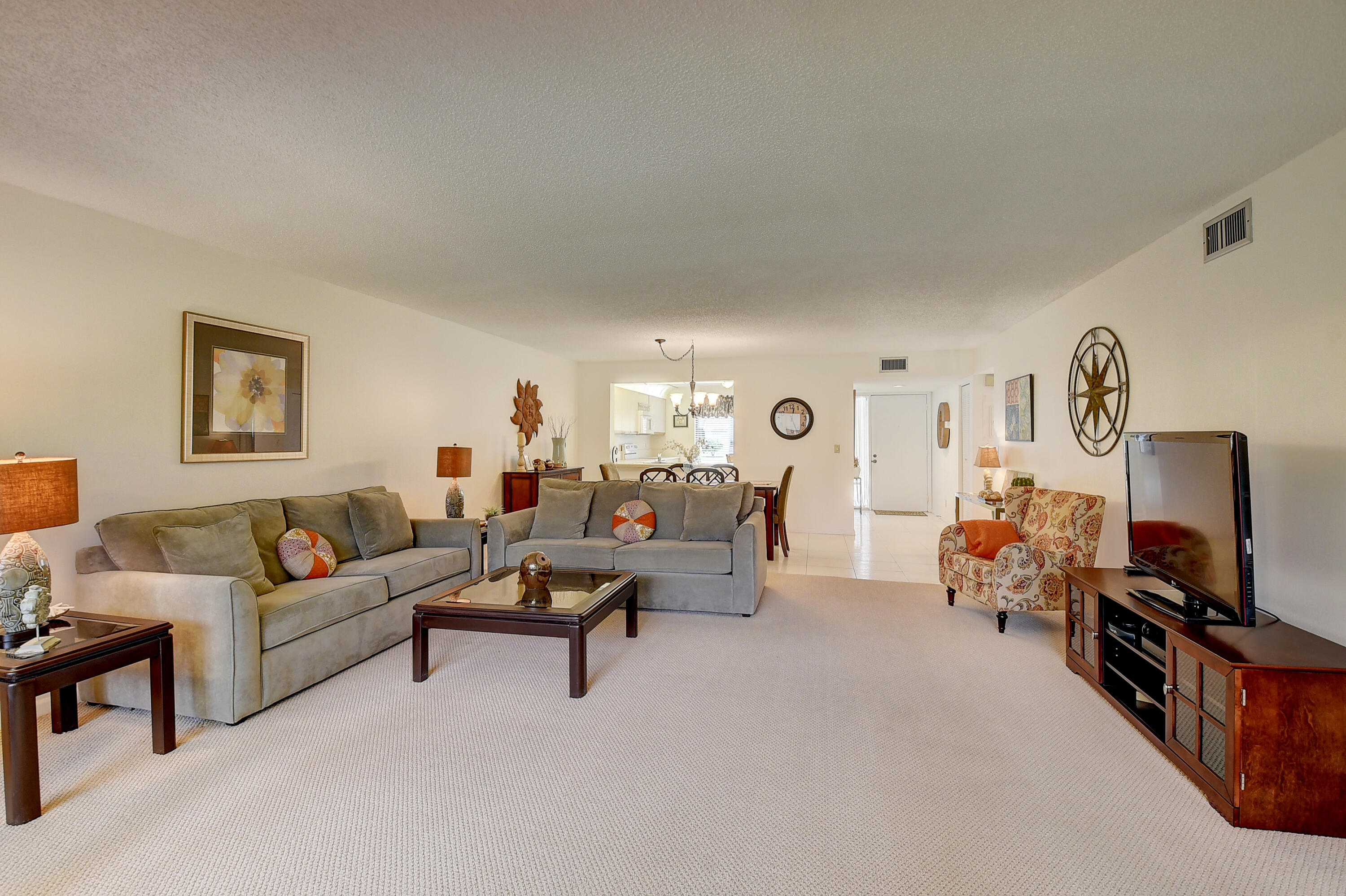 5560 Fairway Park Drive 102, Boynton Beach Unit: 102