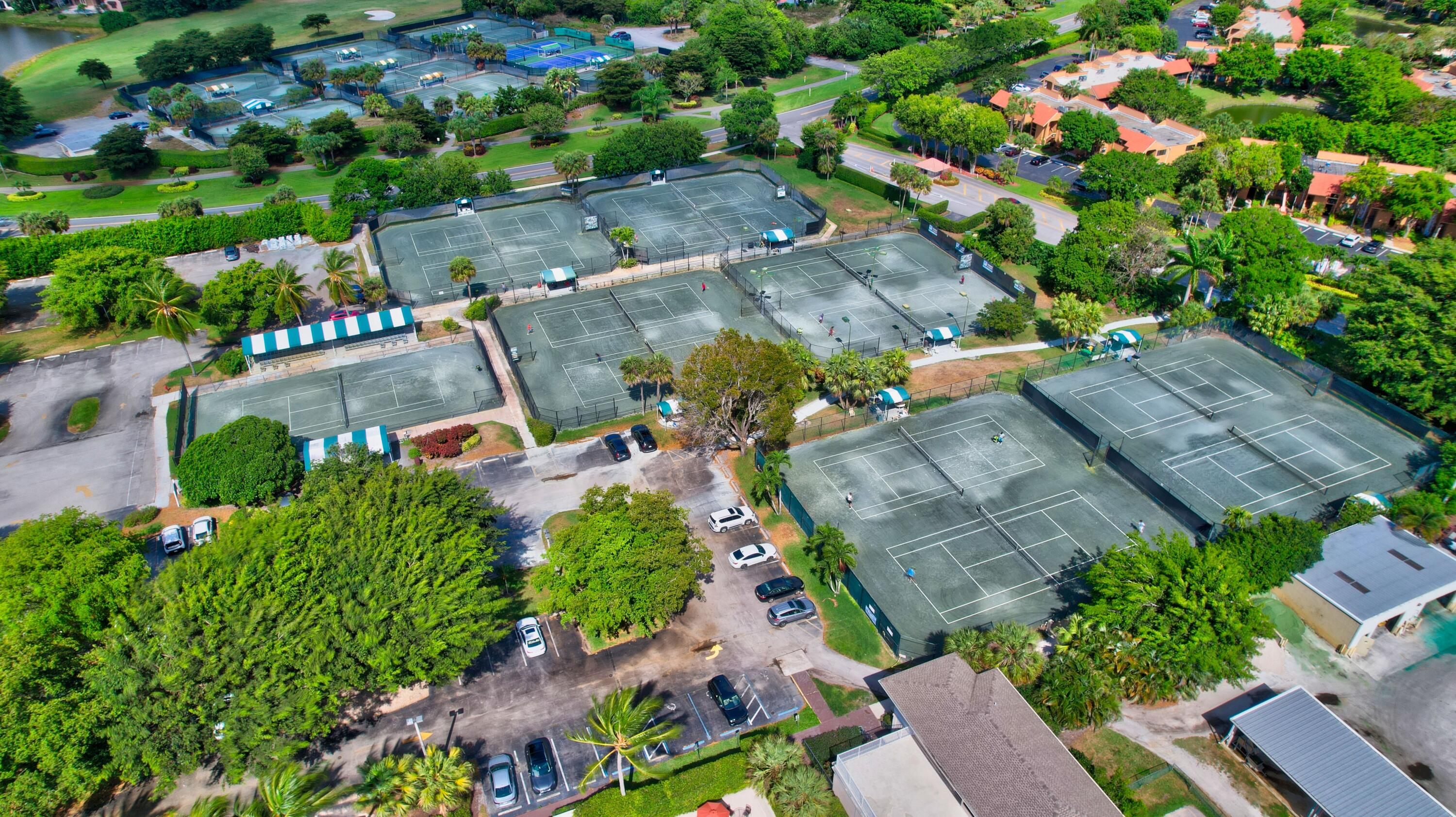 5560 Fairway Park Drive 102, Boynton Beach Unit: 102