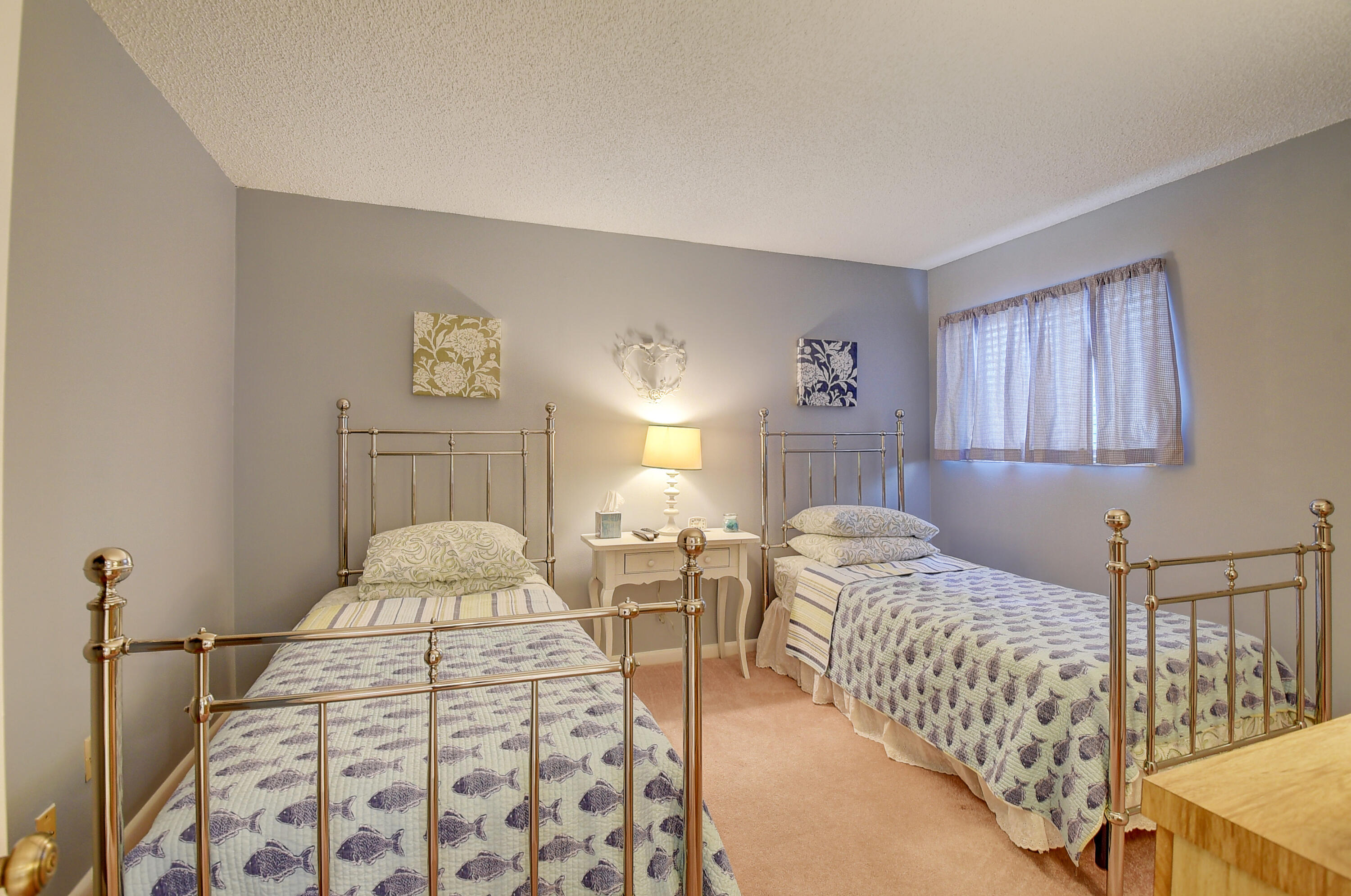 5560 Fairway Park Drive 102, Boynton Beach Unit: 102