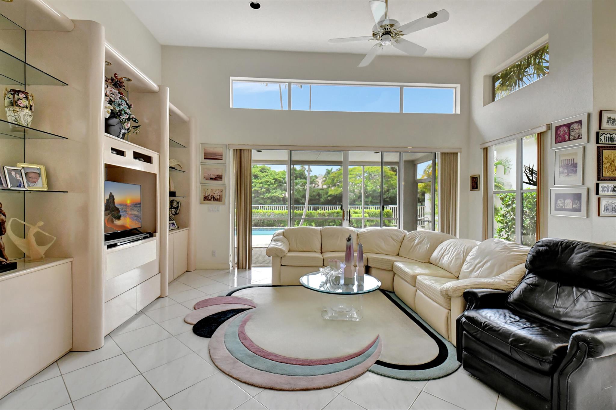 5827 NW 25th Terrace