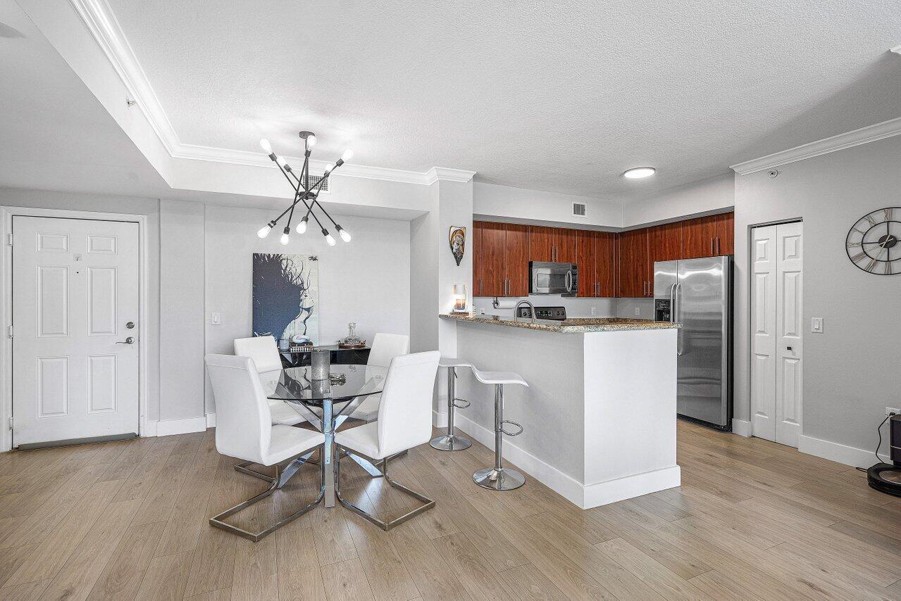 2421 NE 65th Street 509