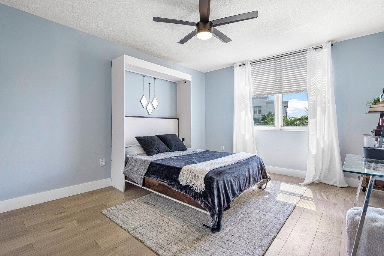 2421 NE 65th Street 509