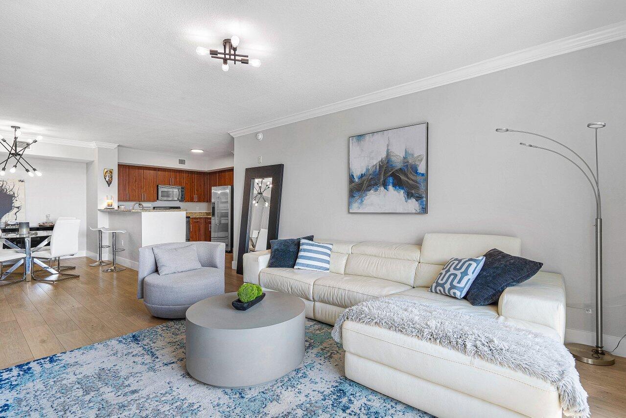 2421 NE 65th Street 509