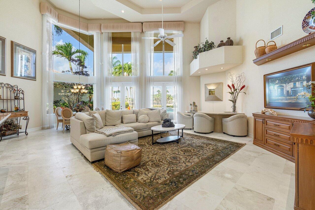 13 Island Drive
