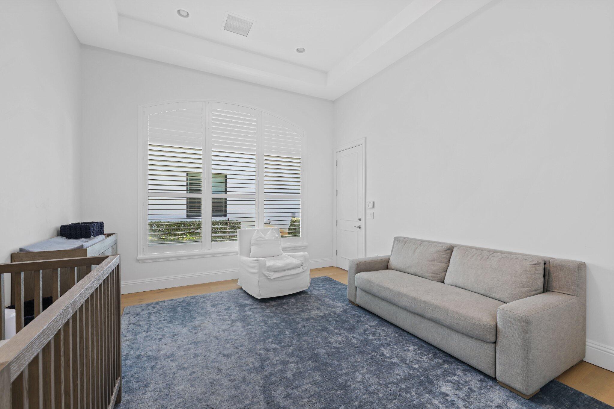 9599 Moritz Way