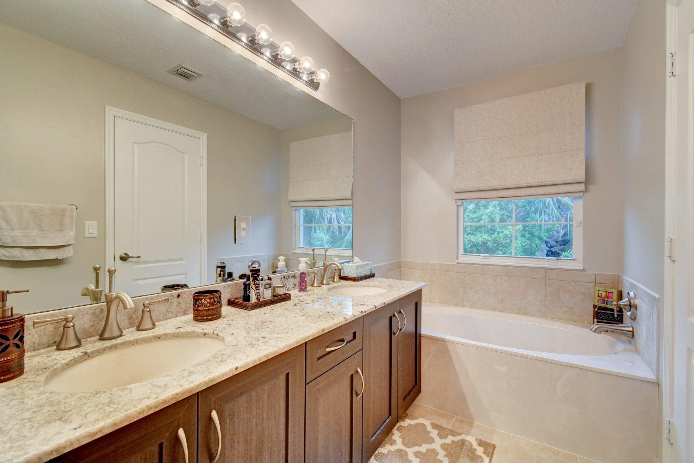 5981 Monterra Club Drive