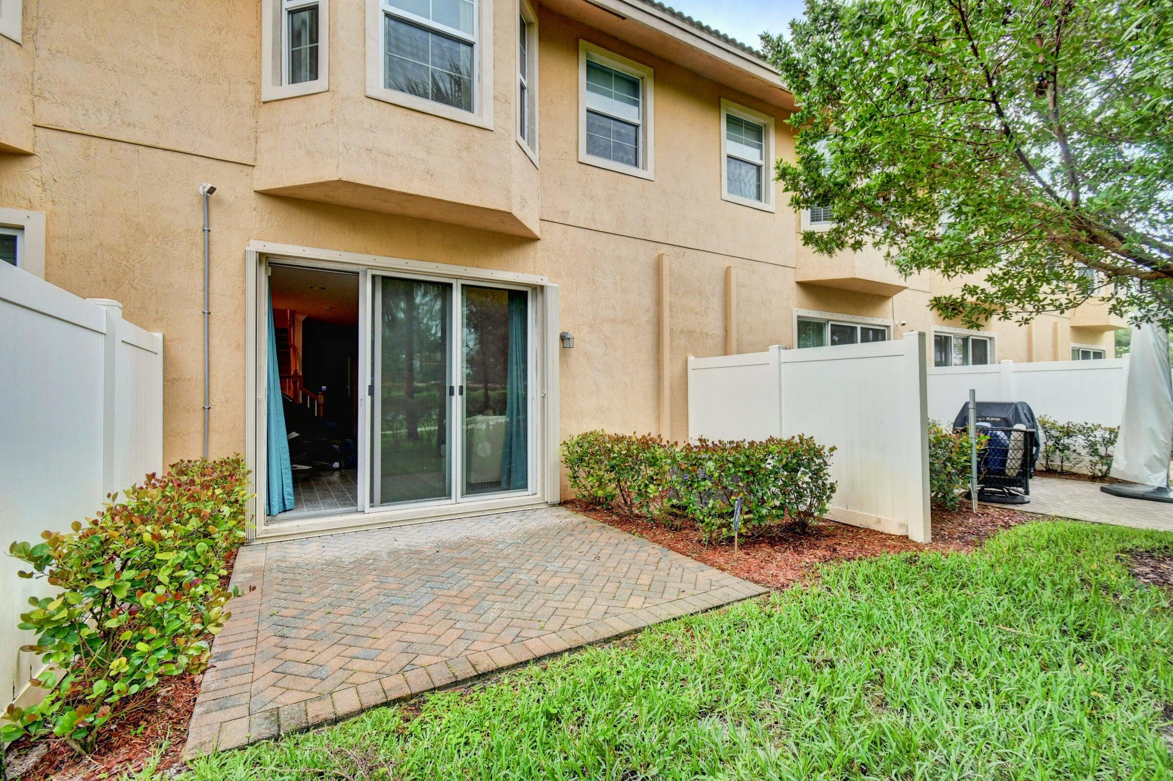 5981 Monterra Club Drive
