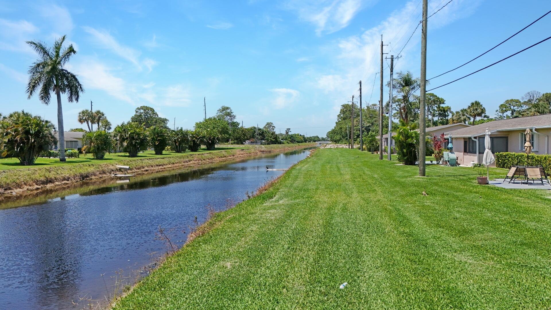 2581 Dudley Drive W D, West Palm Beach Unit: D