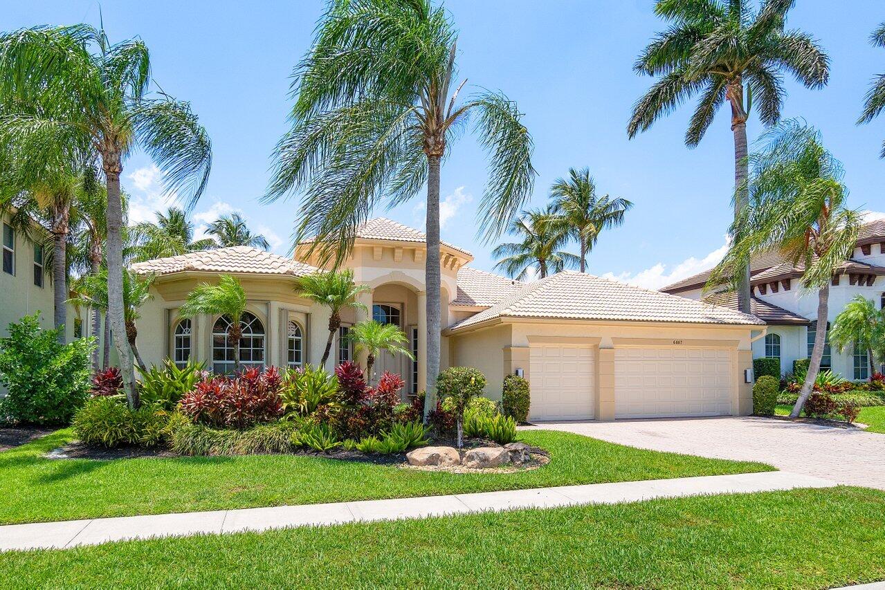 6887 Royal Orchid Circle