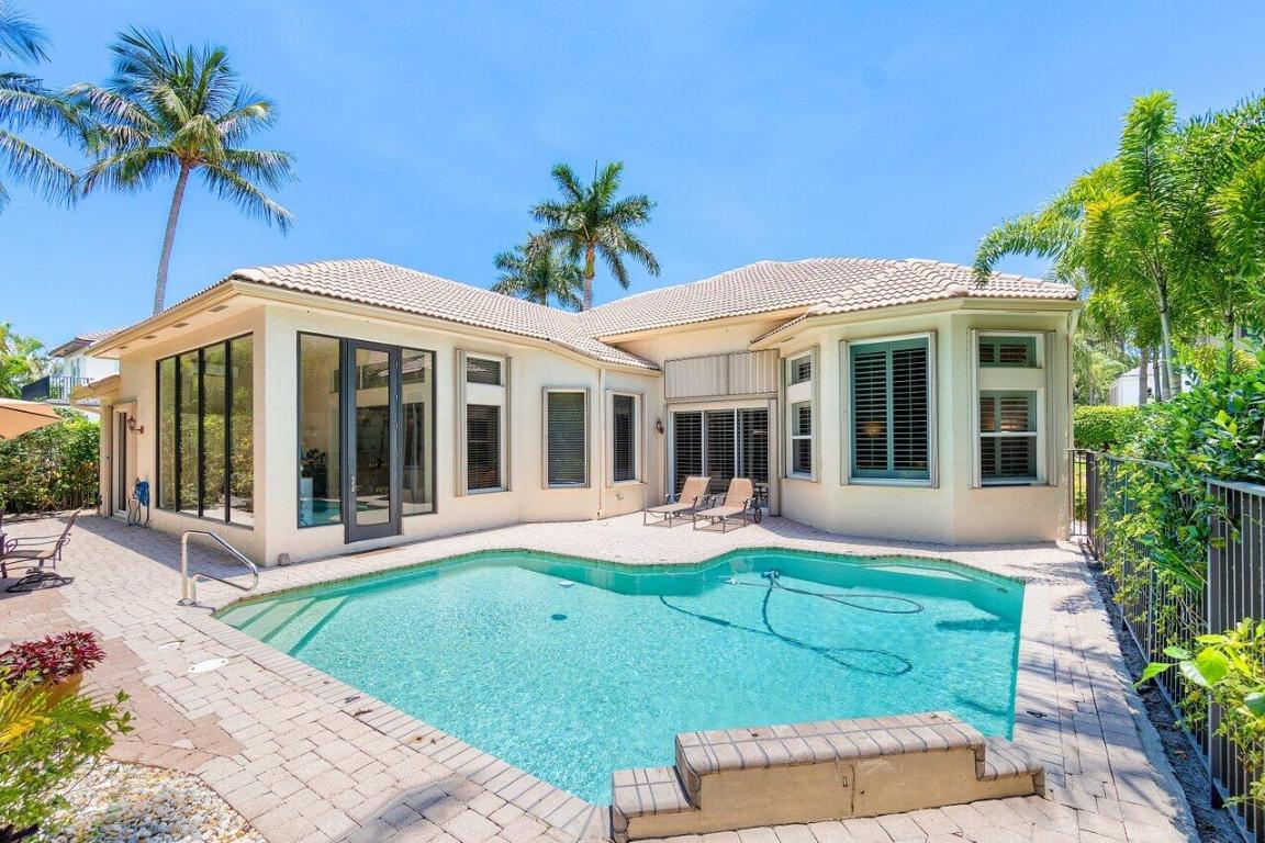 6887 Royal Orchid Circle