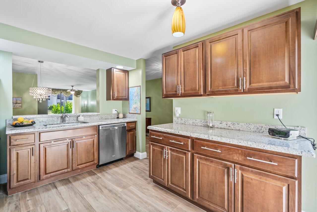 7886 Mirada Drive 7886