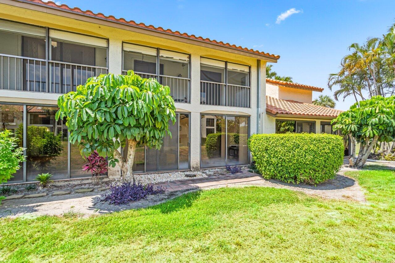 7886 Mirada Drive 7886