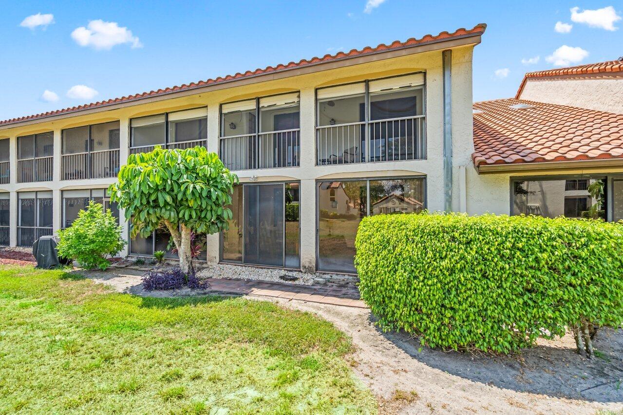 7886 Mirada Drive 7886