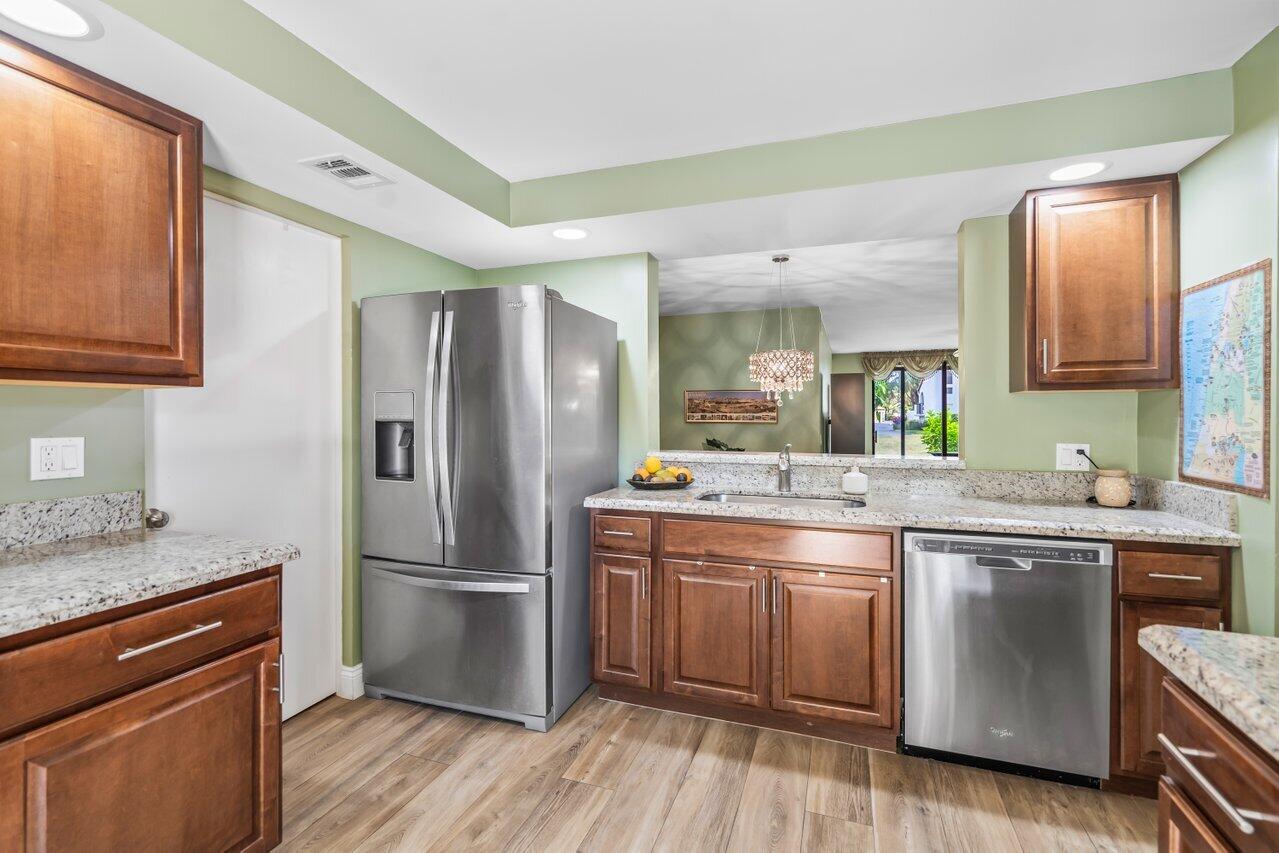 7886 Mirada Drive 7886