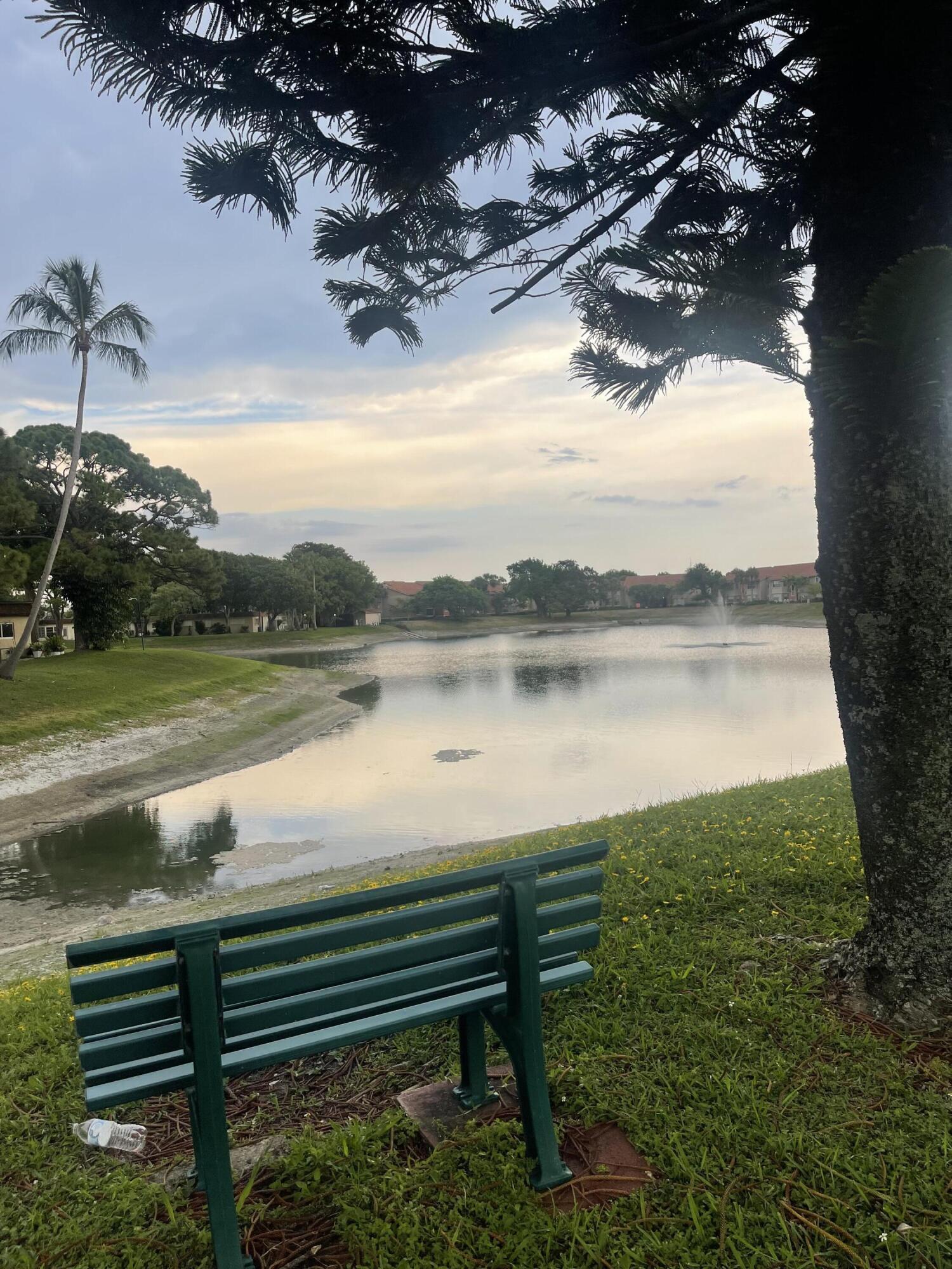 612 SW Natura Boulevard B, Deerfield Beach Unit: B