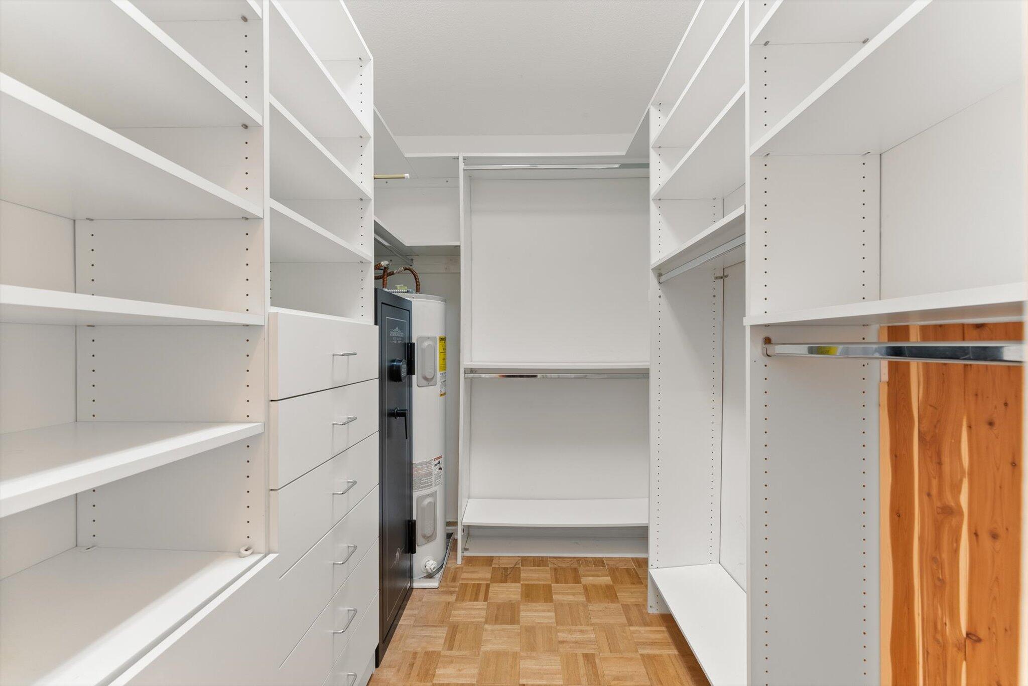 4320 Saint Charles Way