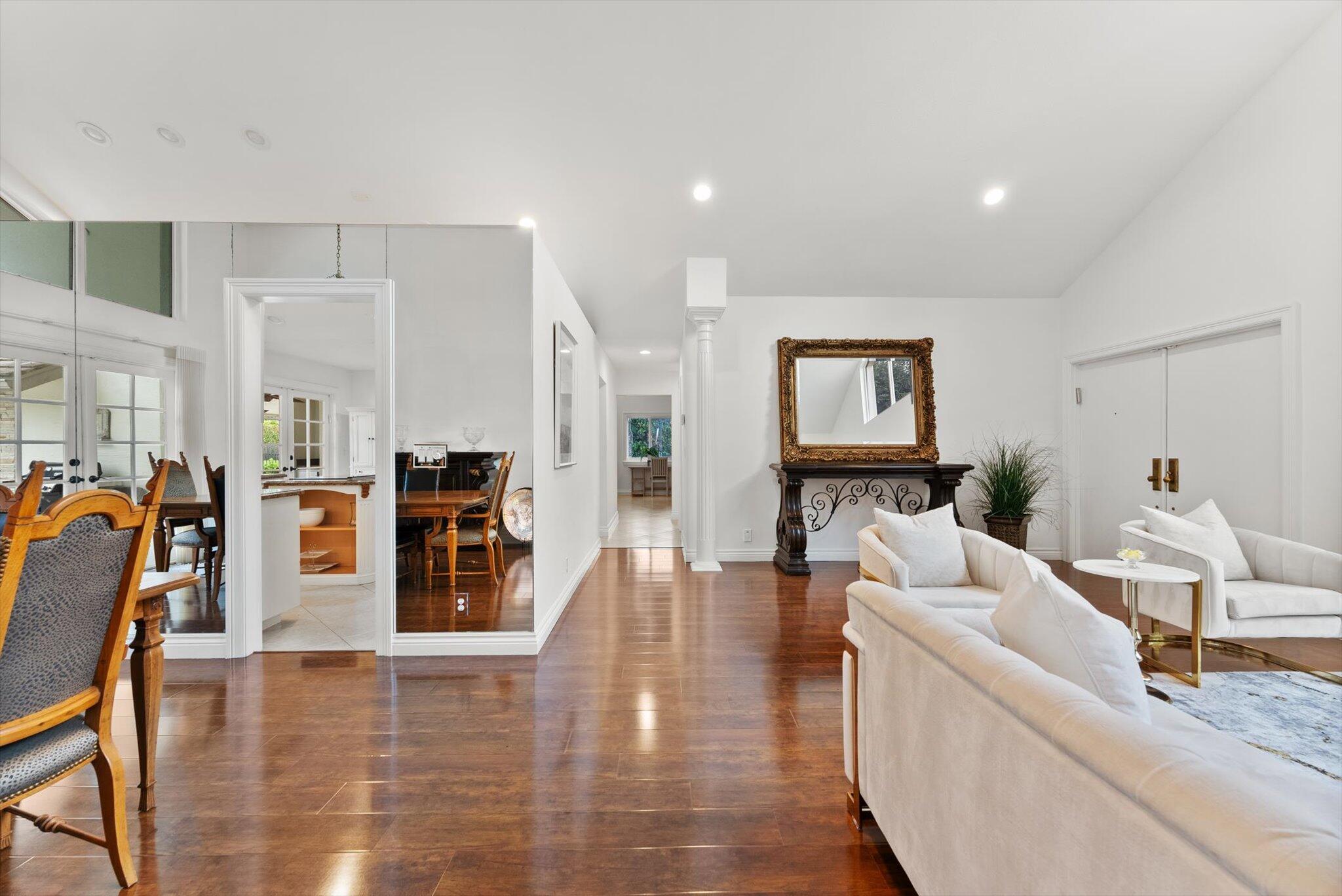 4320 Saint Charles Way