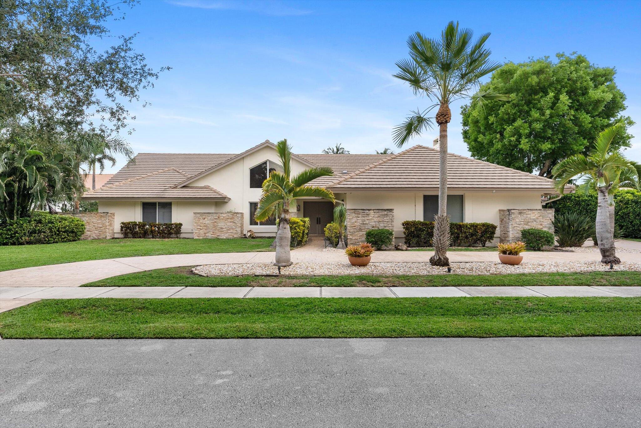 4320 Saint Charles Way