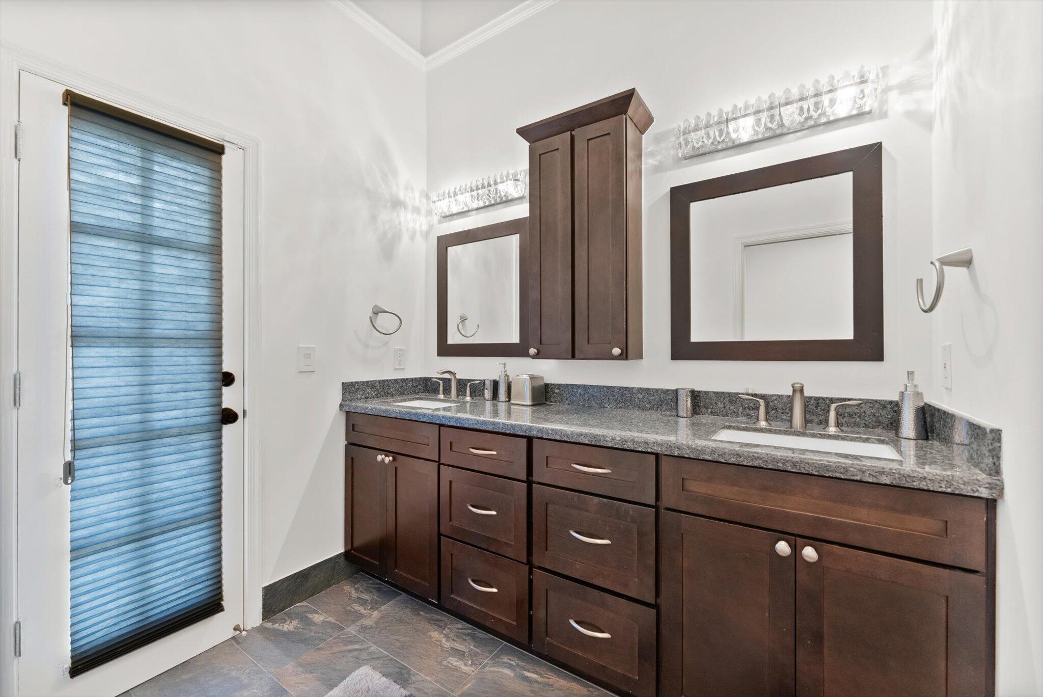 4320 Saint Charles Way