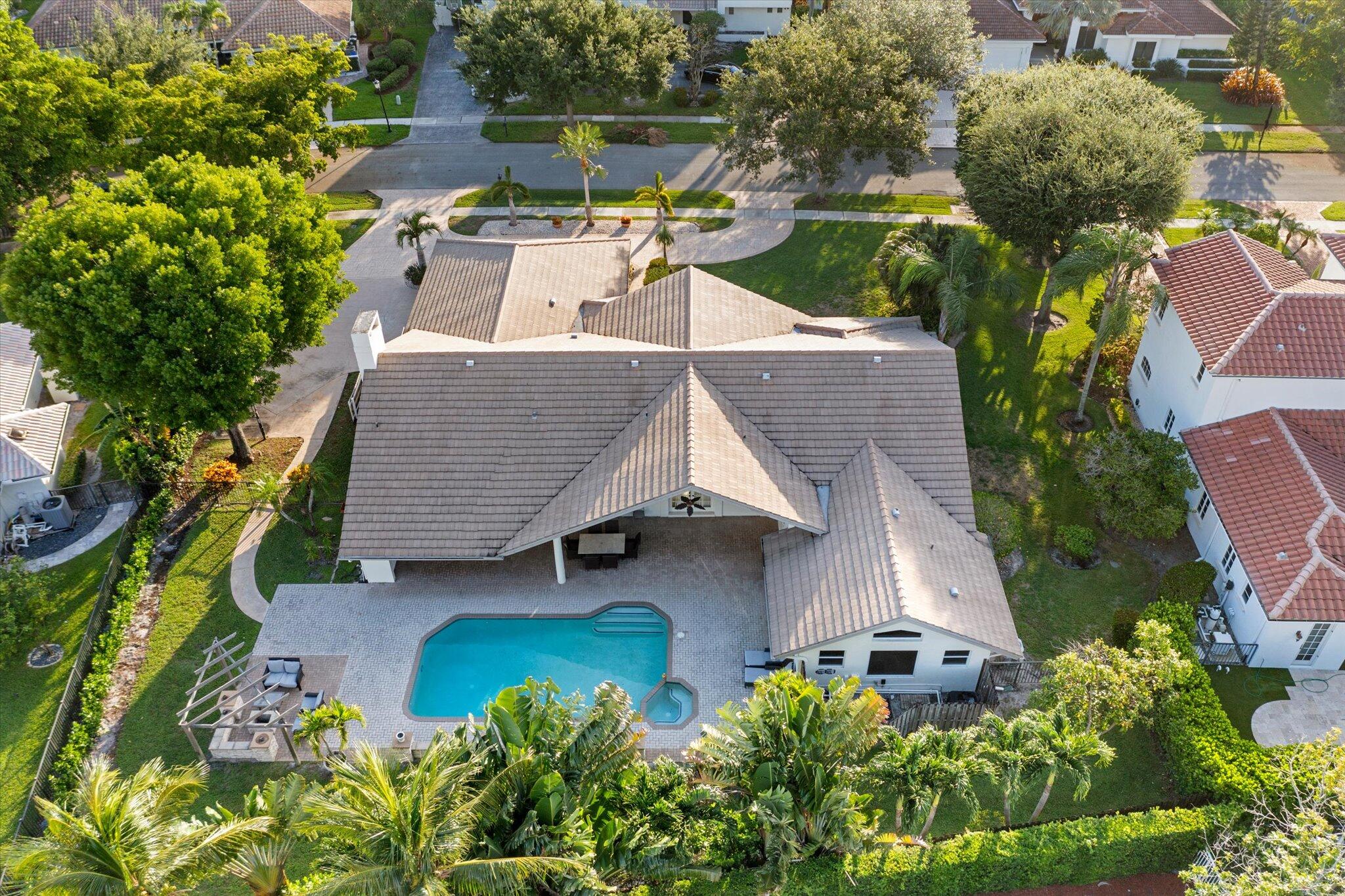 4320 Saint Charles Way