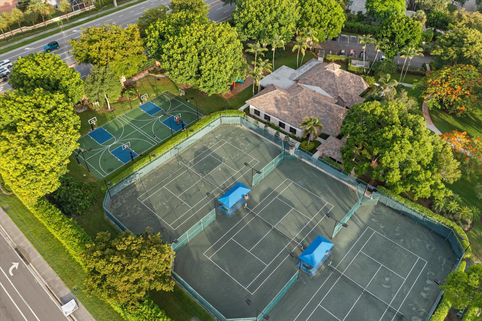 4320 Saint Charles Way