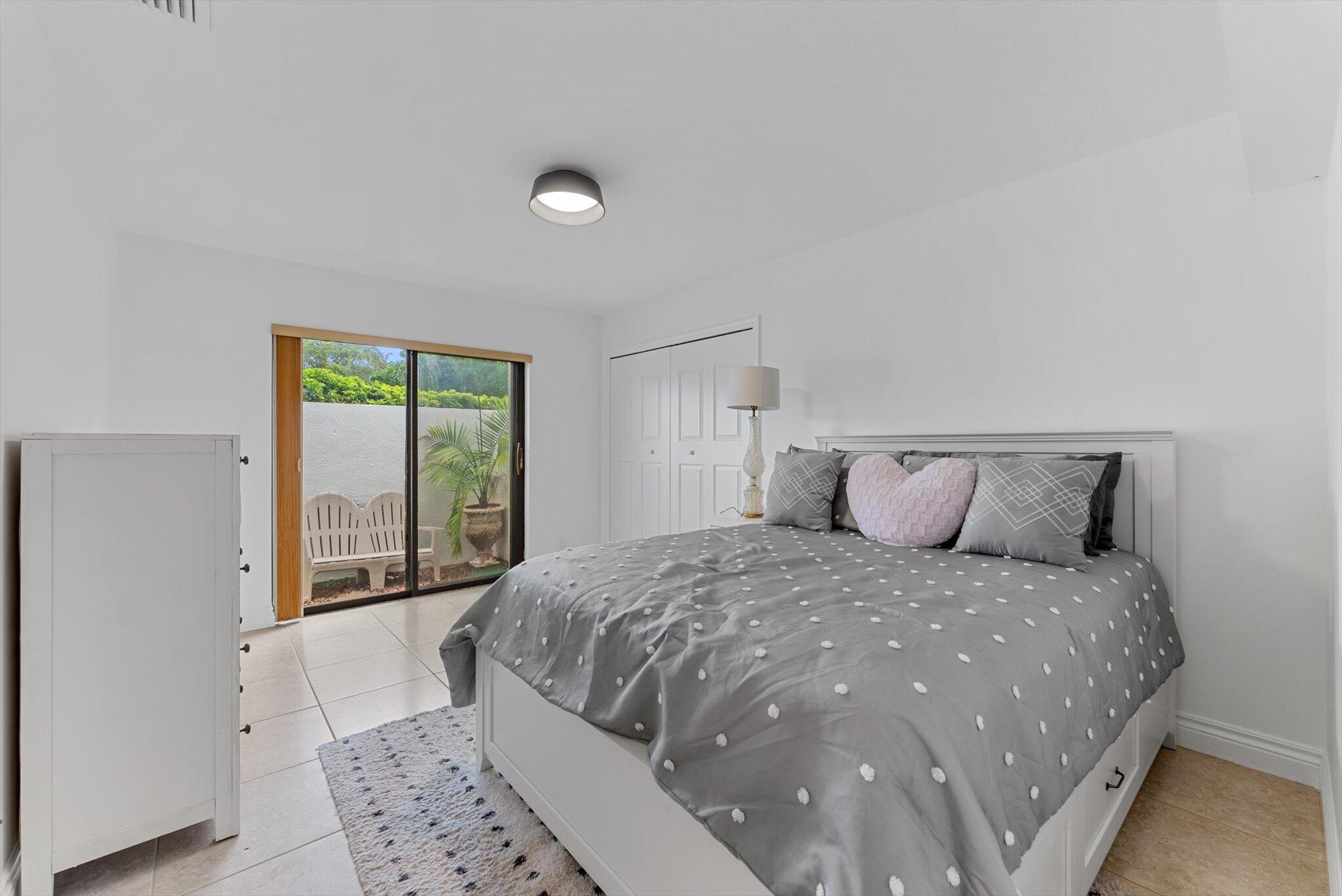 4320 Saint Charles Way