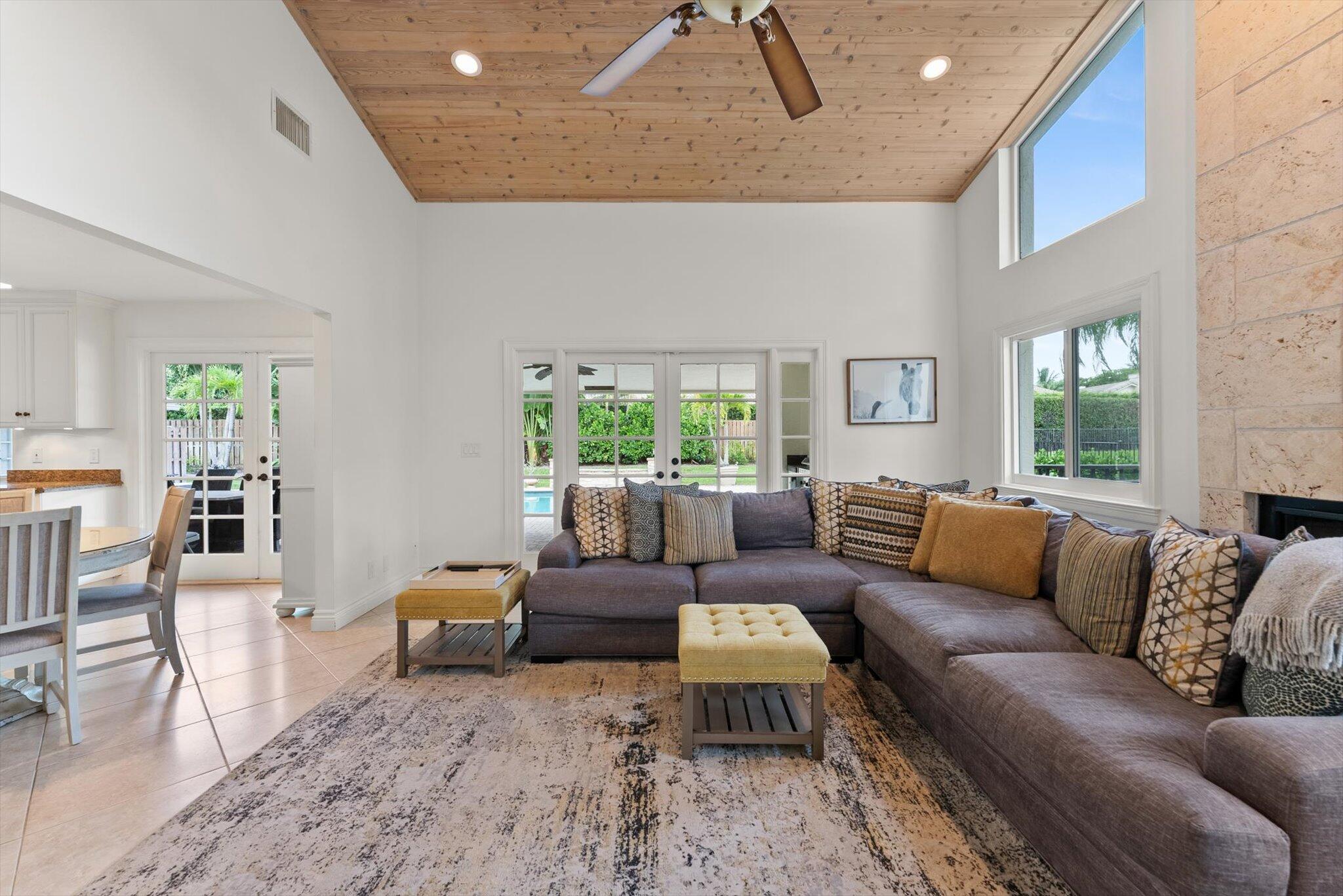 4320 Saint Charles Way