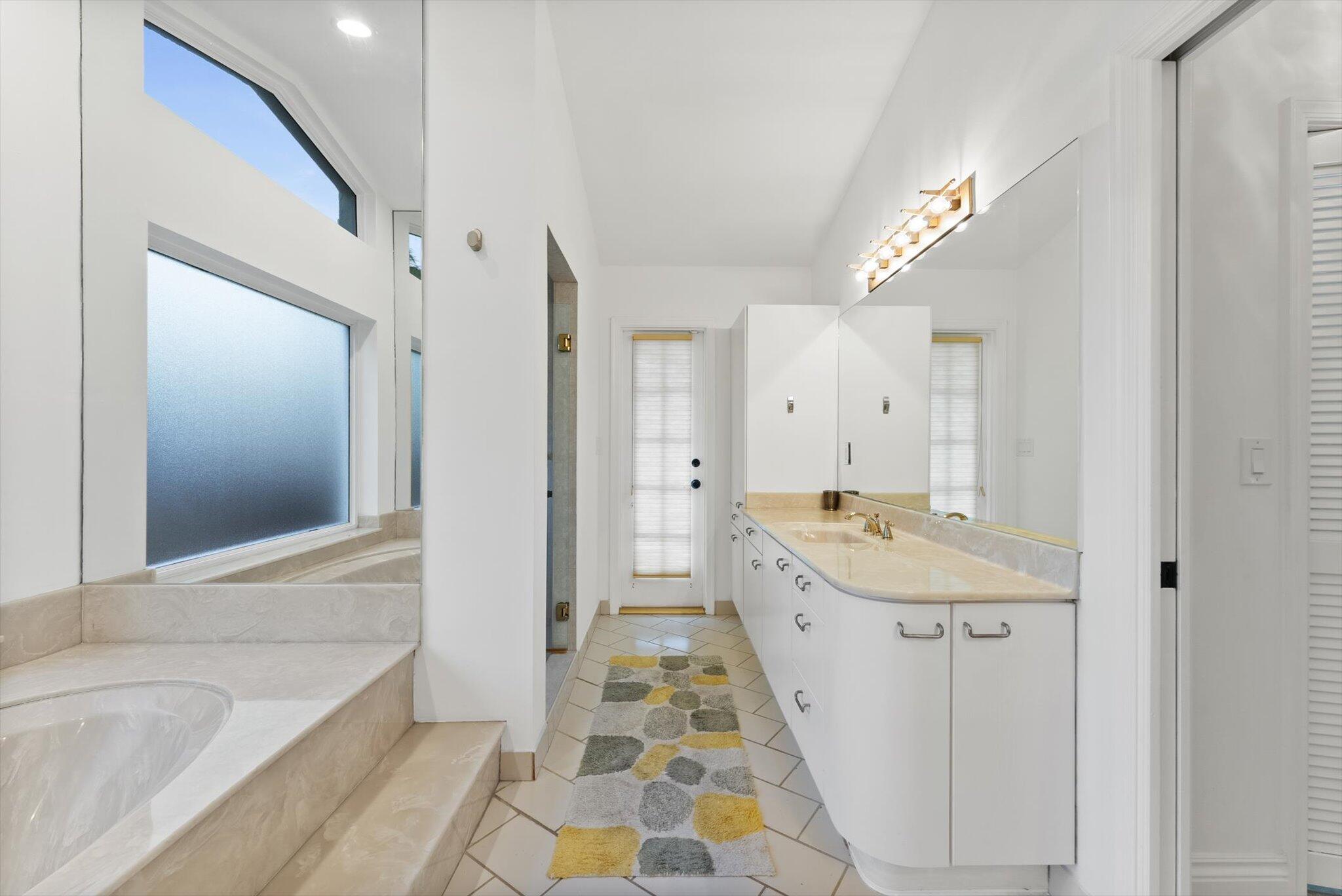 4320 Saint Charles Way