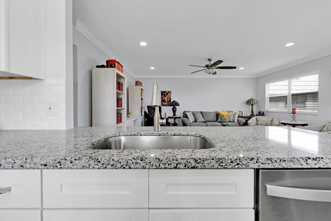 672 Monaco Court N 672, Delray Beach Unit: 672