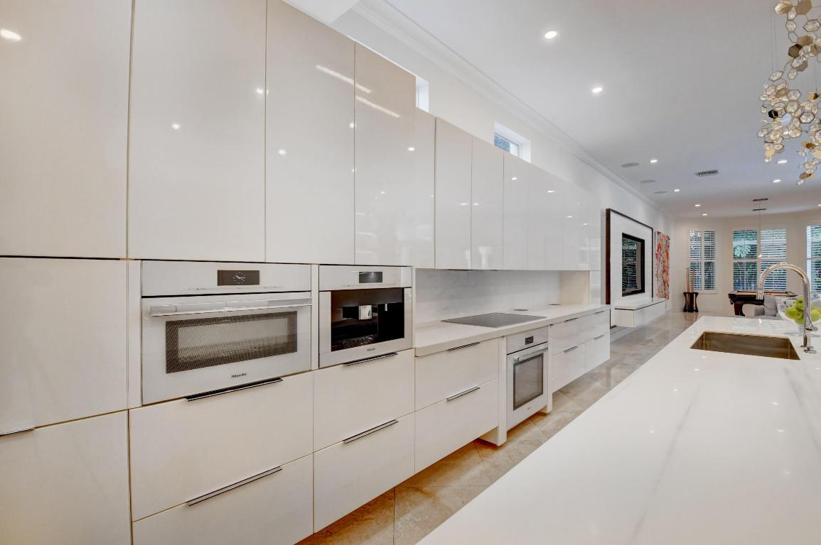 17721 Middlebrook Way