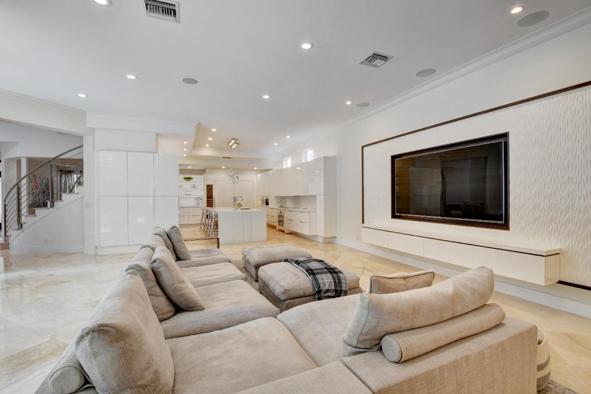 17721 Middlebrook Way