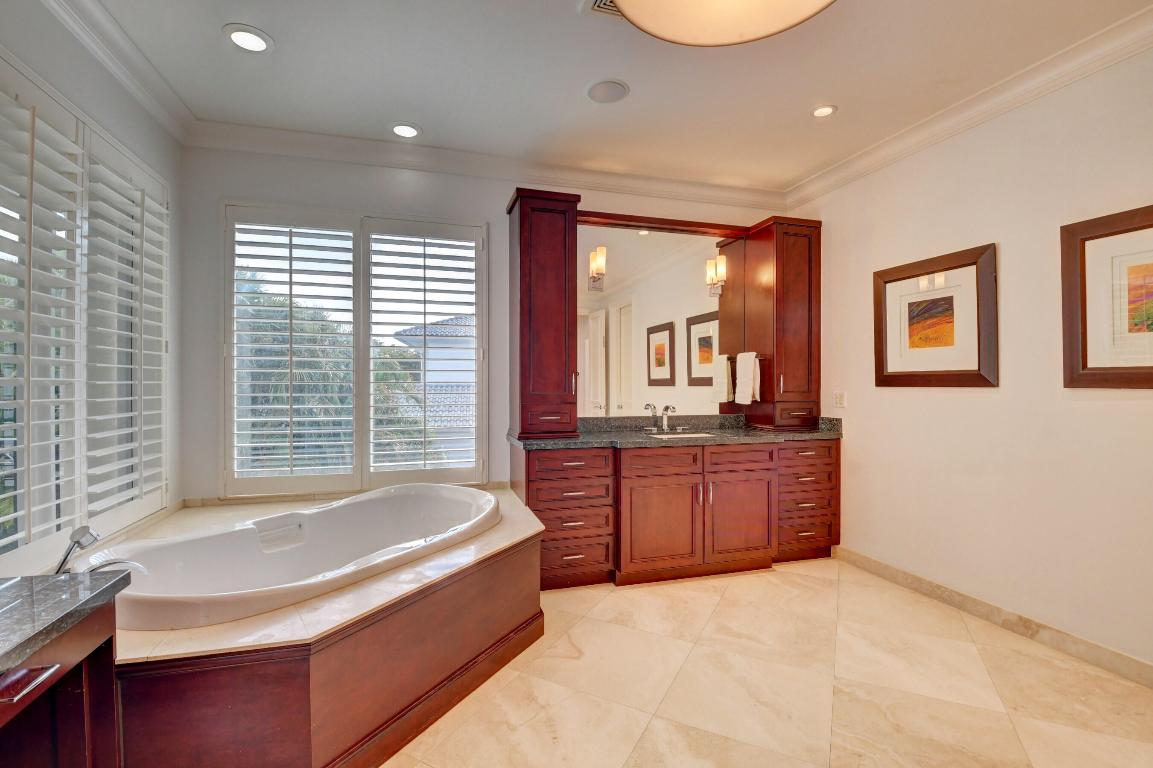 17721 Middlebrook Way