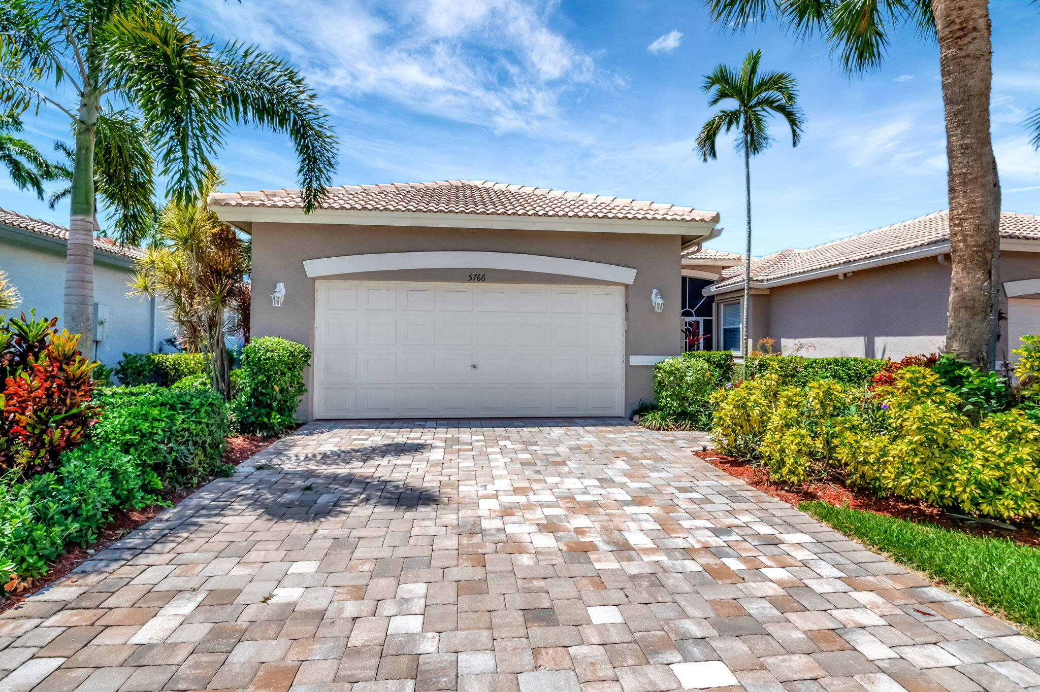 5766 Grand Harbour Circle