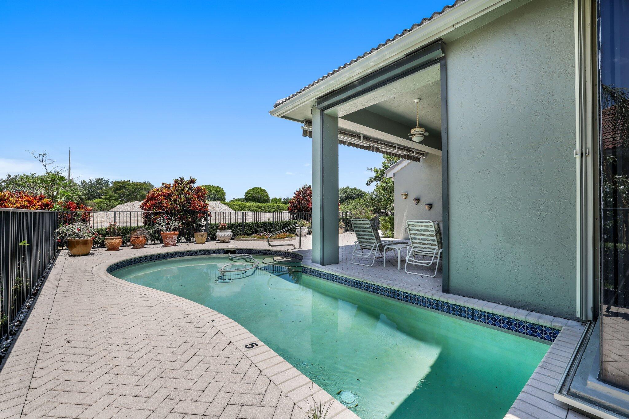 4067 Laurel Estates Way