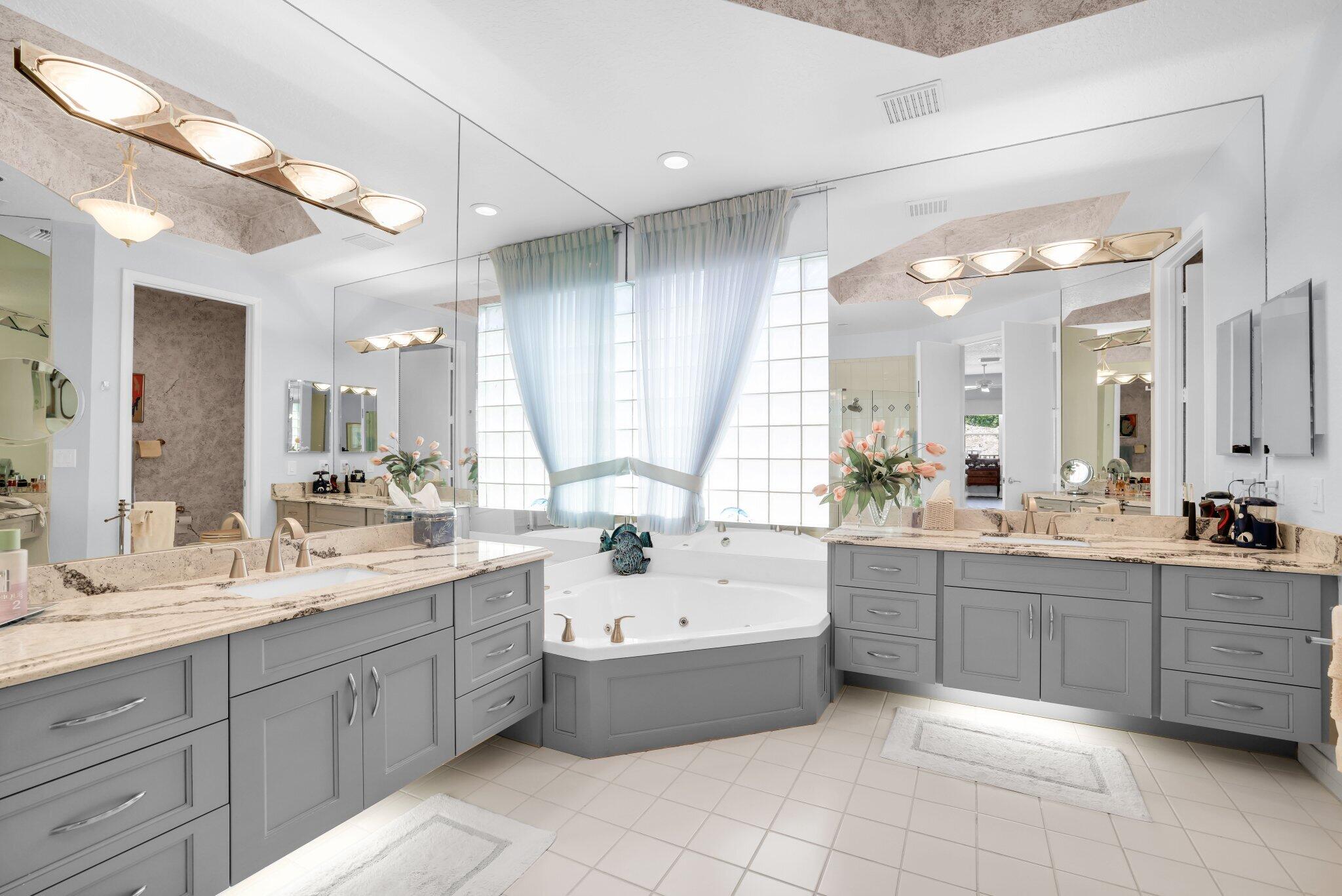 4067 Laurel Estates Way