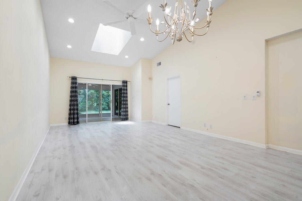 6082 Waldwick Circle 6082