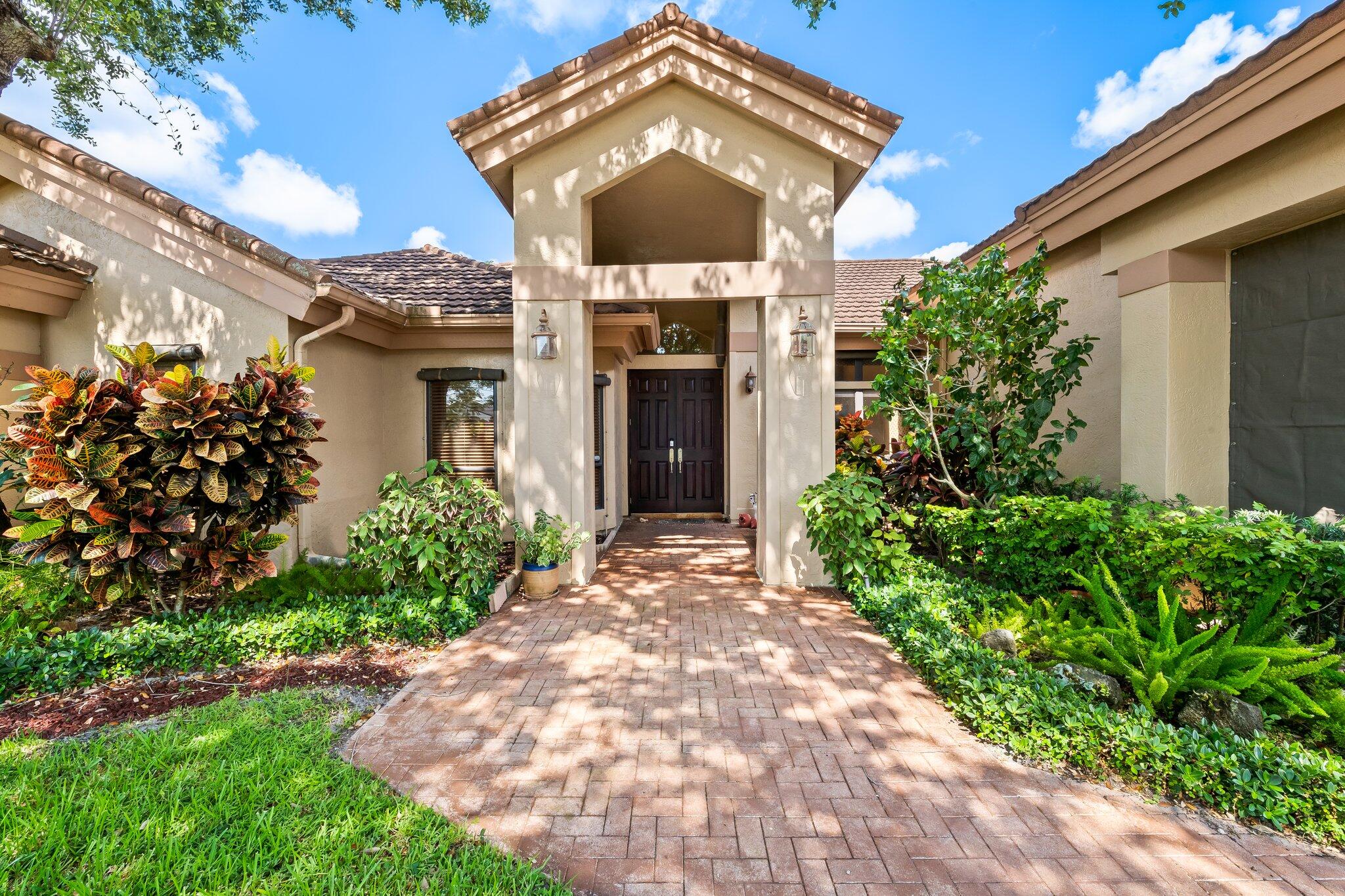 4554 NW 25th Way