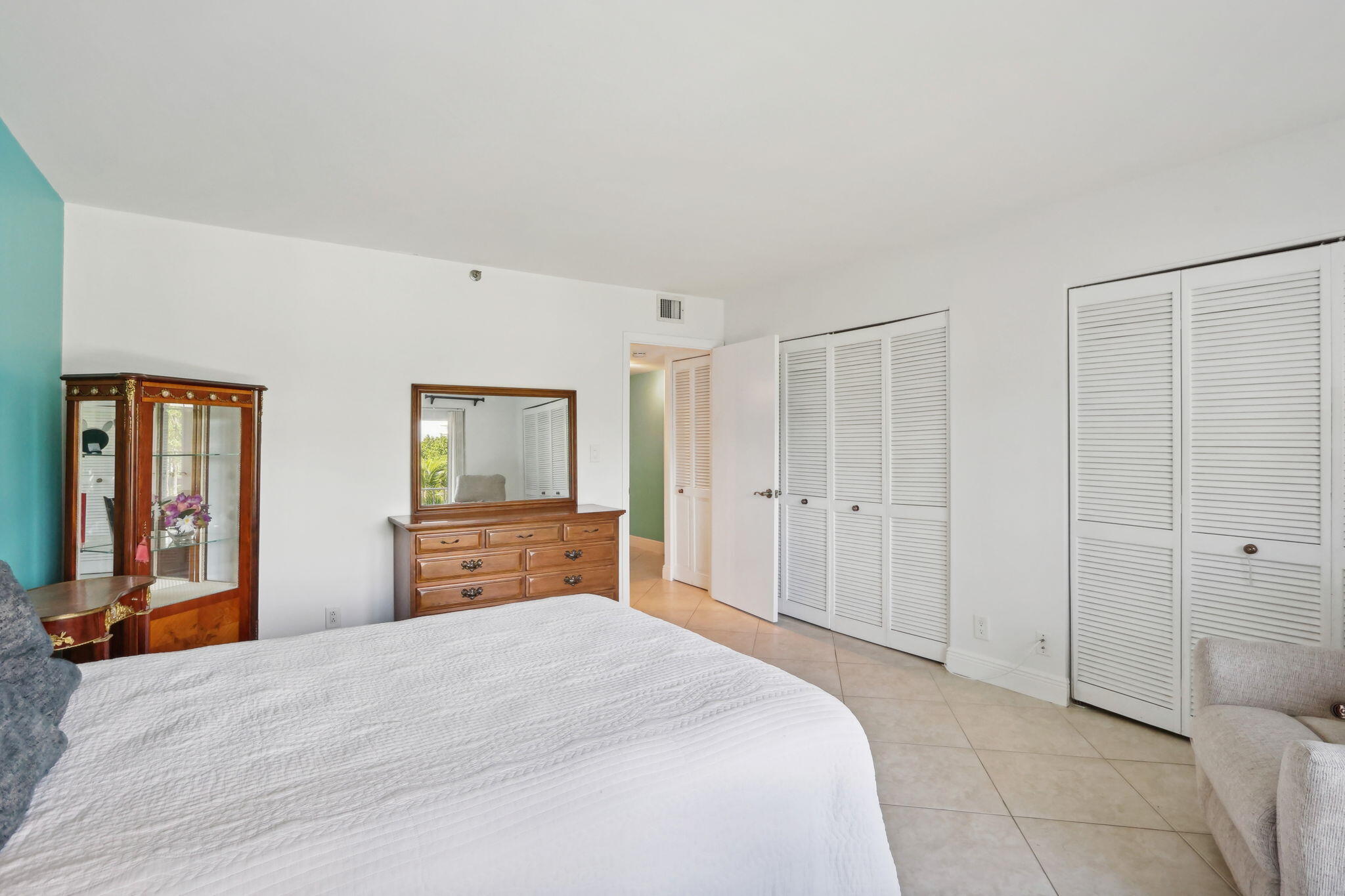 4001 N Ocean Boulevard 302-B, Boca Raton Unit: 302-B