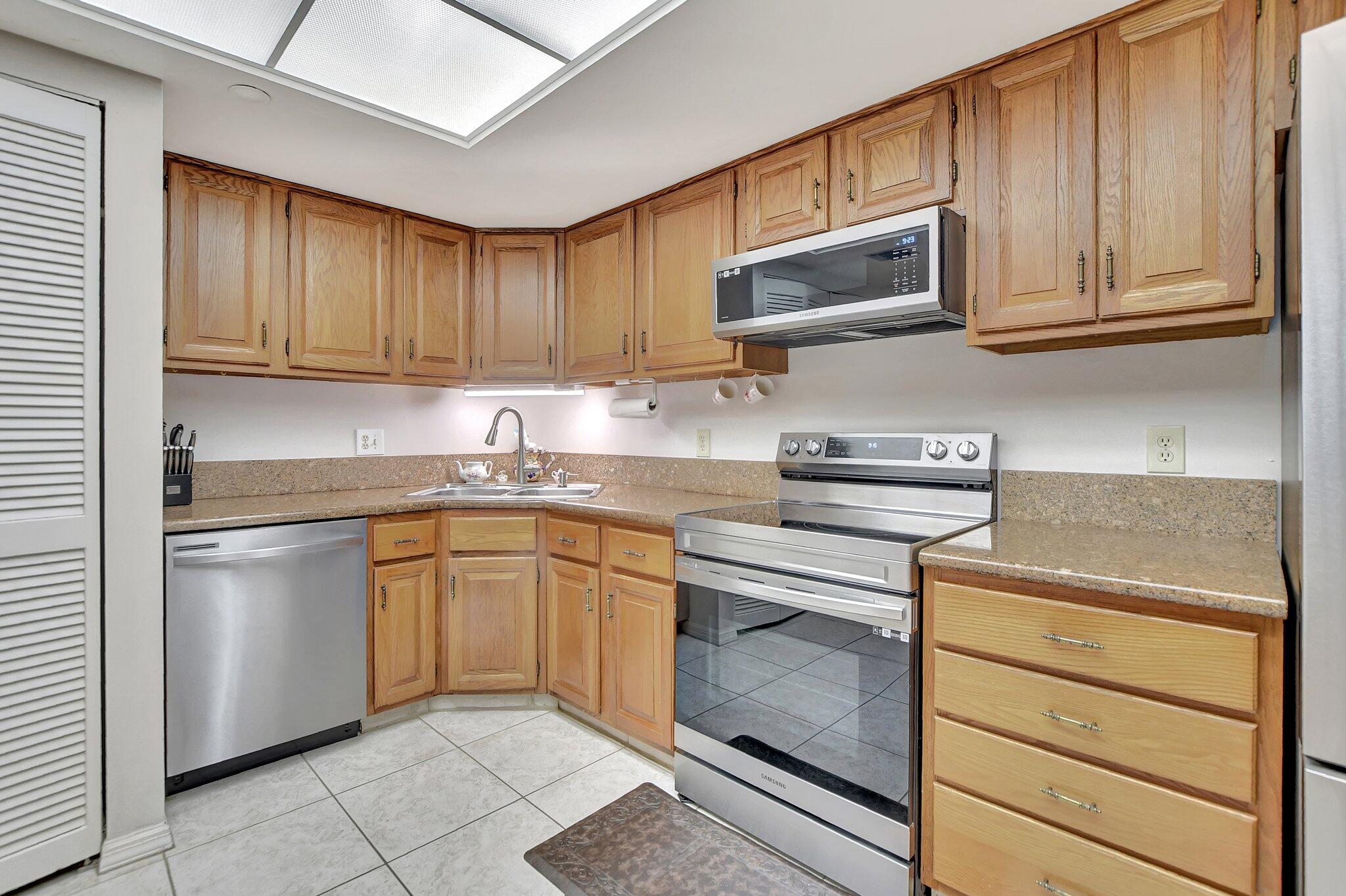 5951 Wellesley Park Drive 504