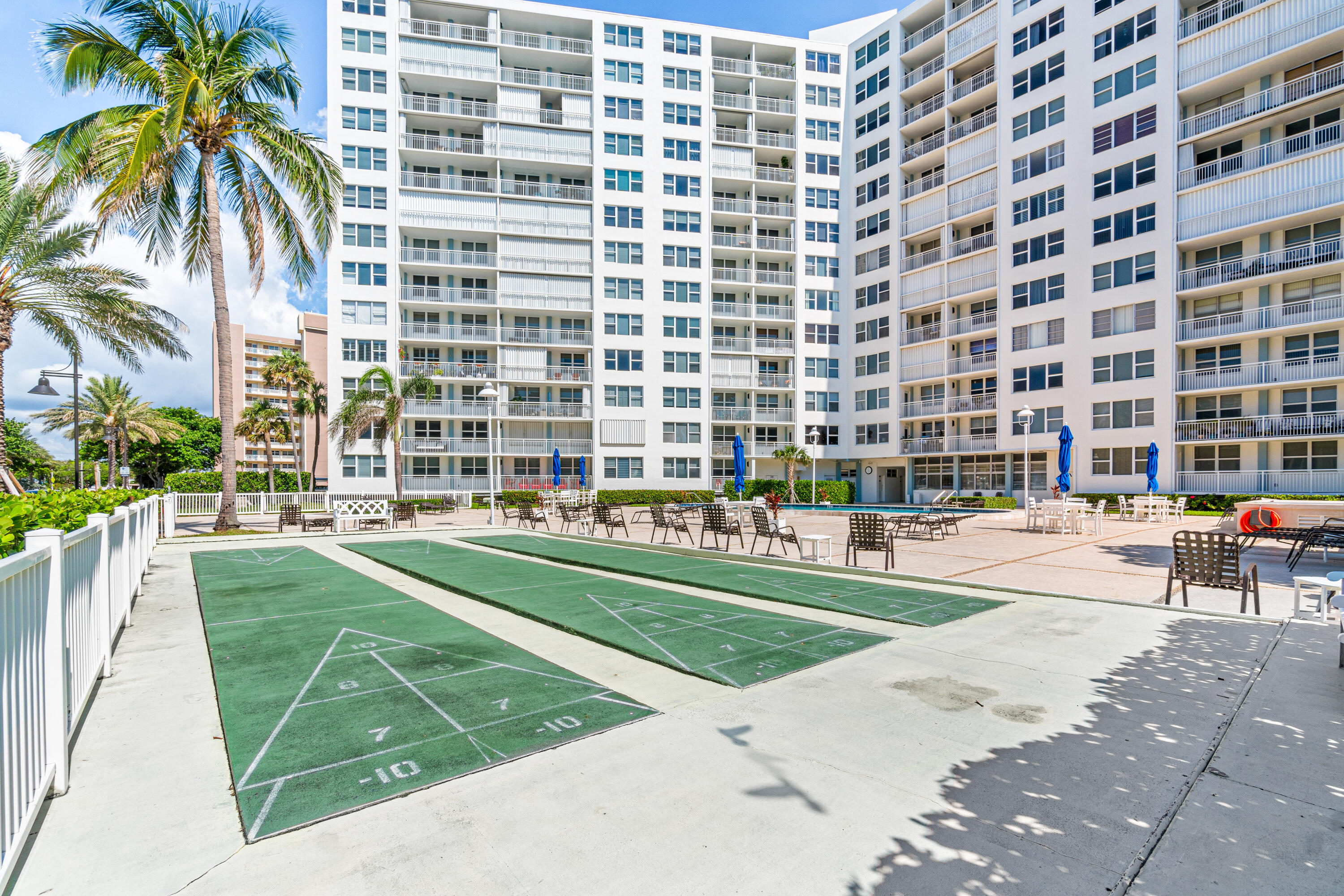 201 N Ocean Boulevard 310, Pompano Beach Unit: 310