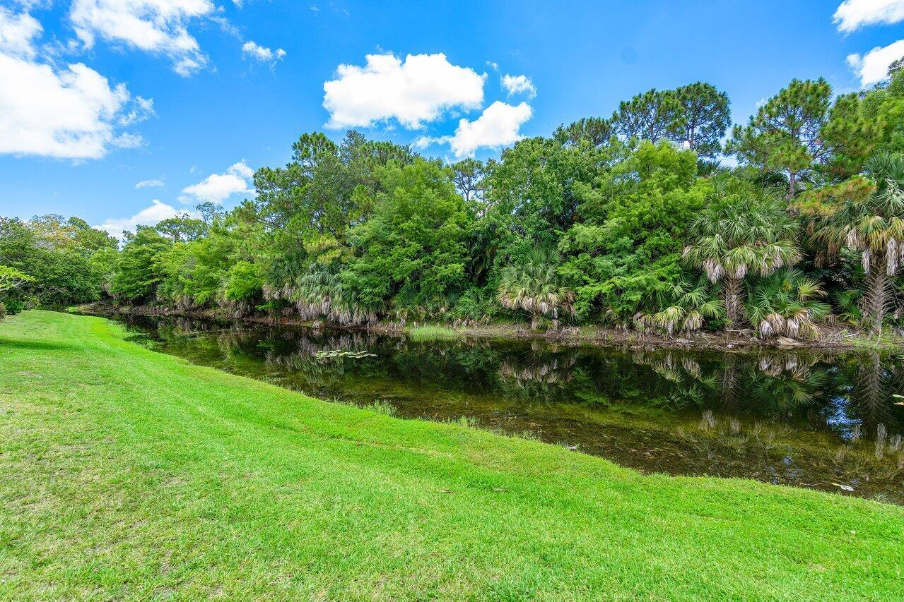 1012 Island Manor Drive