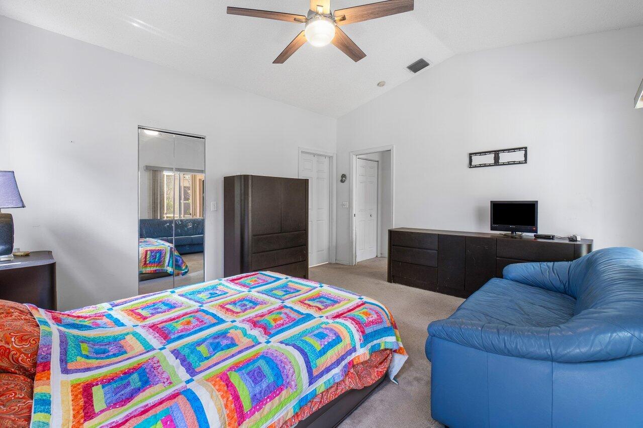 1012 Island Manor Drive