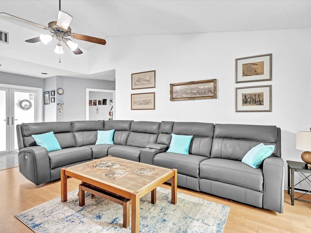 21589 San Germain Avenue, Boca Raton