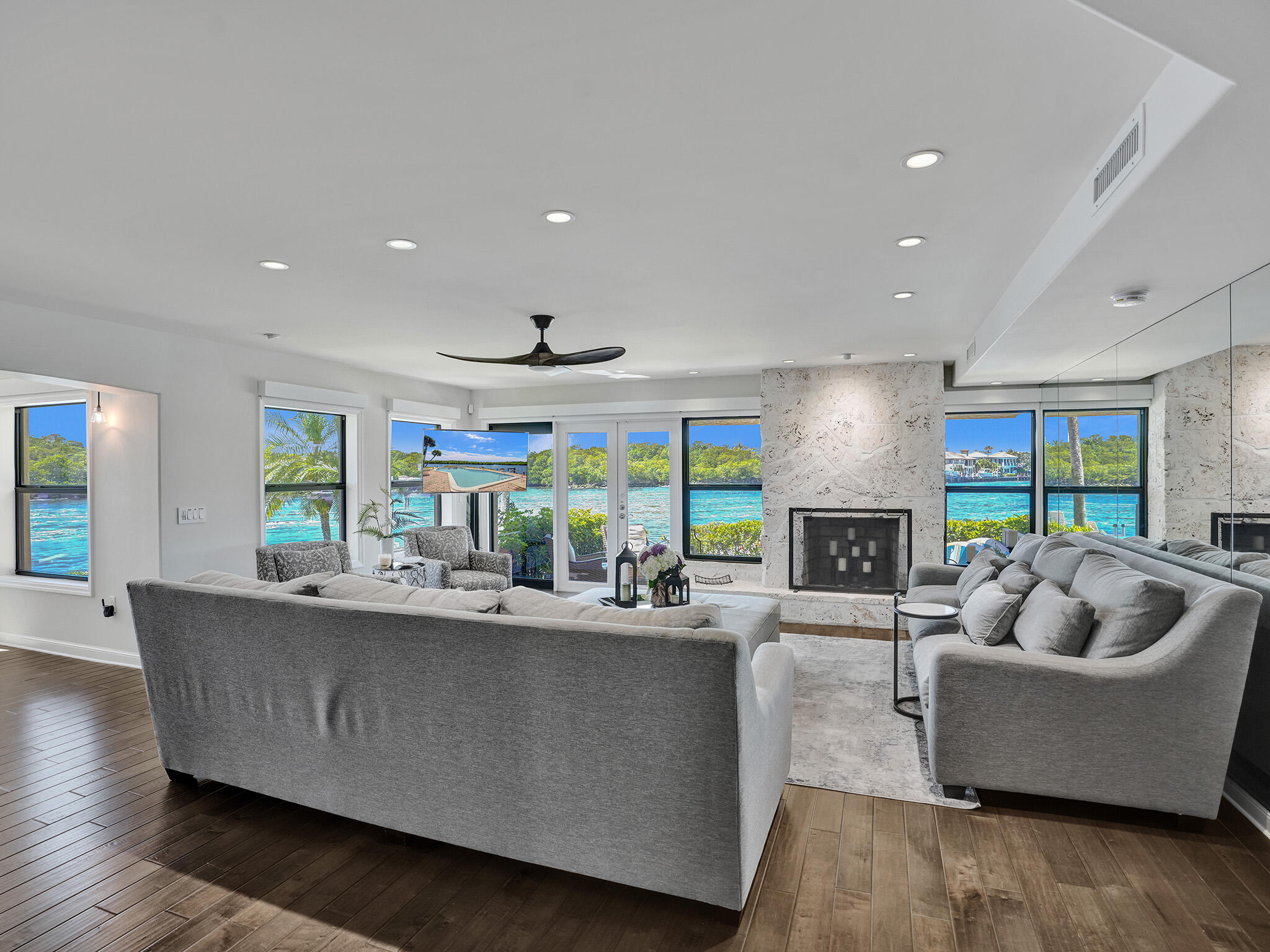 1001 Bel Air Drive