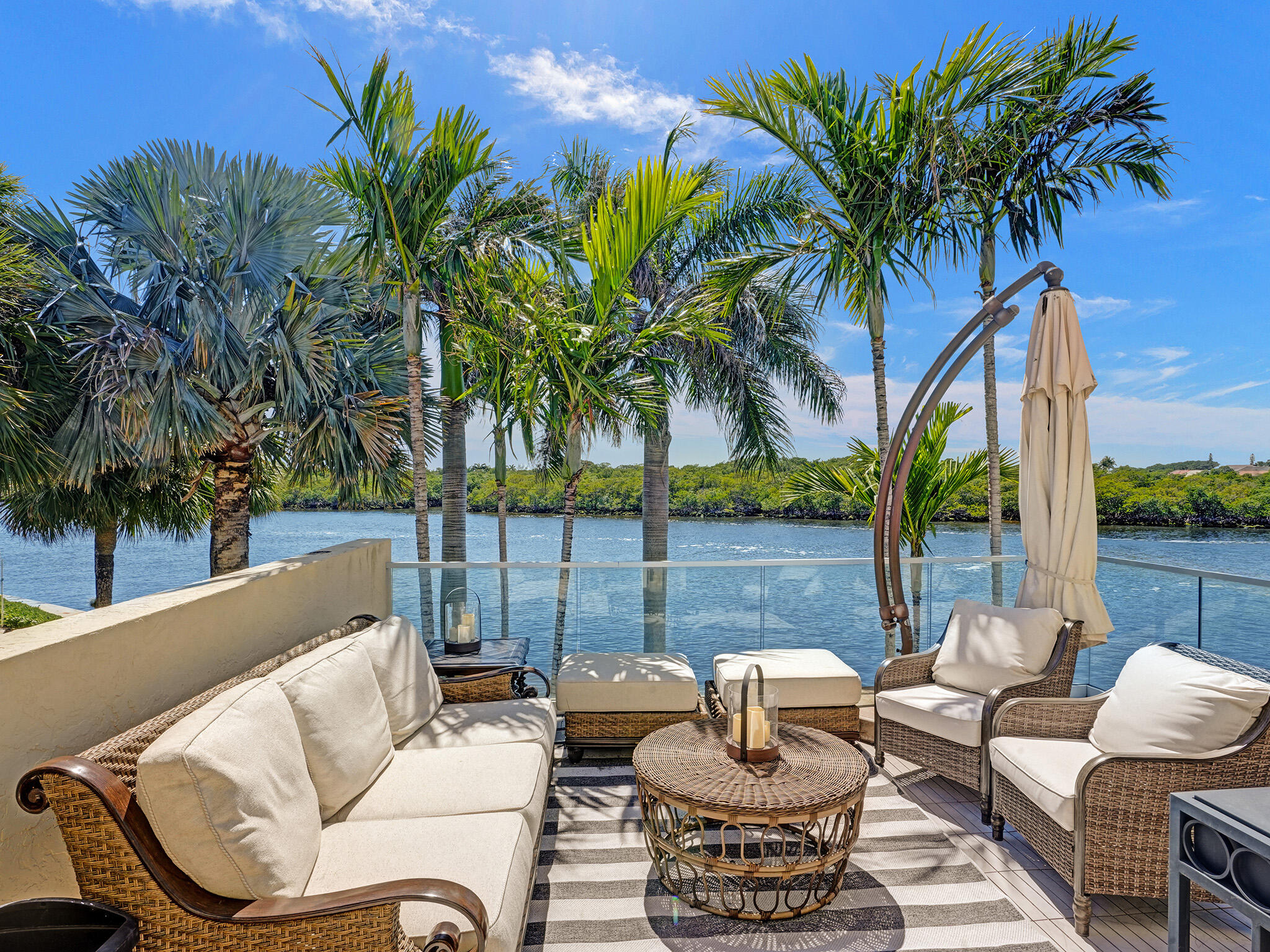 1001 Bel Air Drive